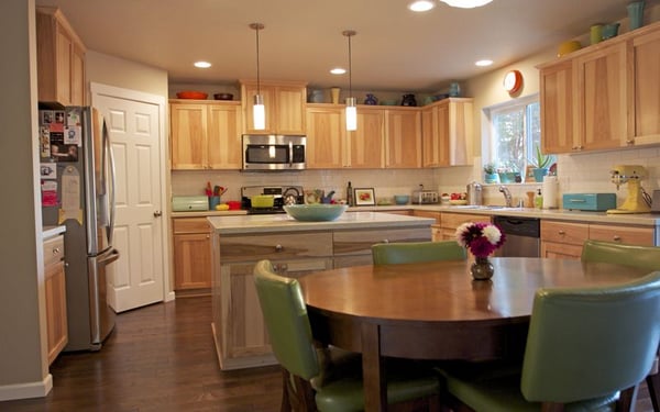 clean-and-modern-custom-home-kitchen-design