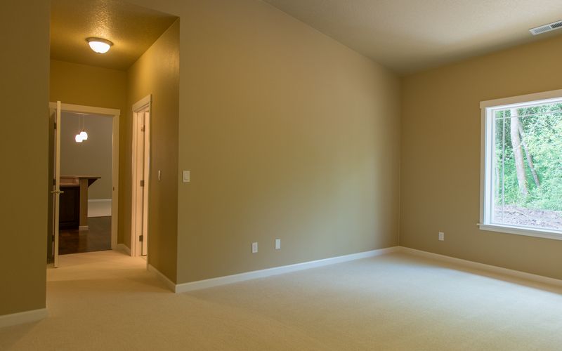custom-home-floor-plan-master-bedroom